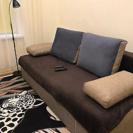 Apartament At Park Лвив Екстериор снимка
