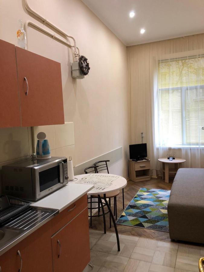 Apartament At Park Лвив Екстериор снимка